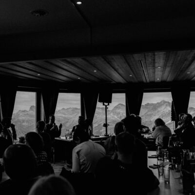 29PHILO_Donnerstag_PhilosophierenamBerg©LässigerPhotography-14.jpg