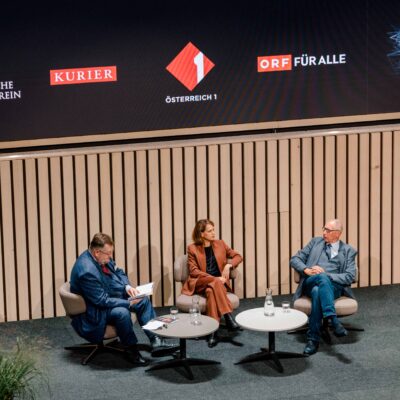 PH25_Dienstag_Dialog_1©StefanieLässer-30.jpg