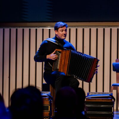 PH25_Samstag_Faltenradio©StefanieLässer-7.jpg
